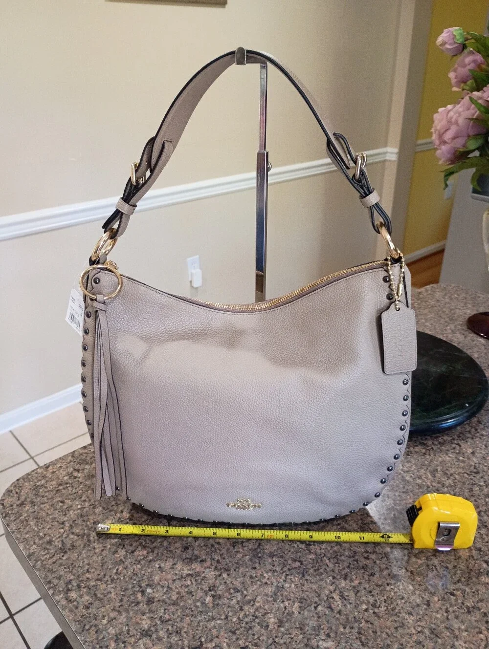 NWT Coach Sutton Hobo Scallop Rivets